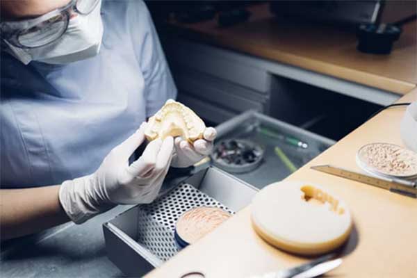 El mejor laboratorio de prótesis dentales en Badajoz